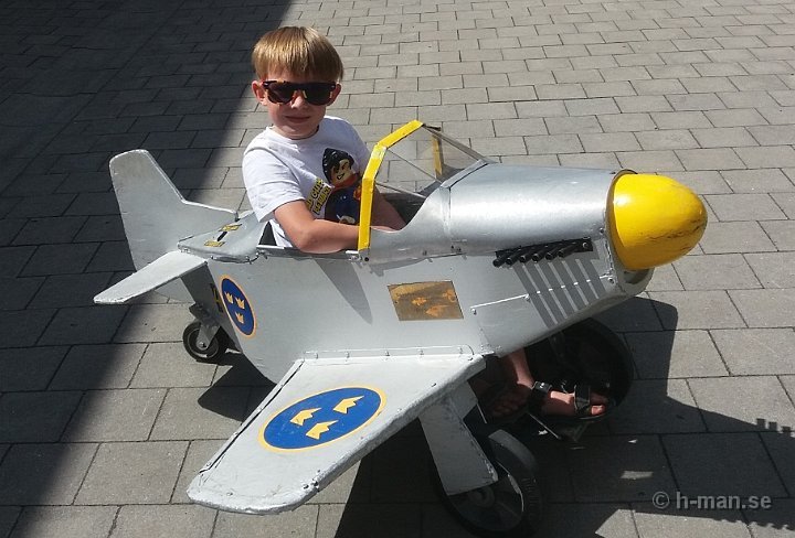 sonny_flyger